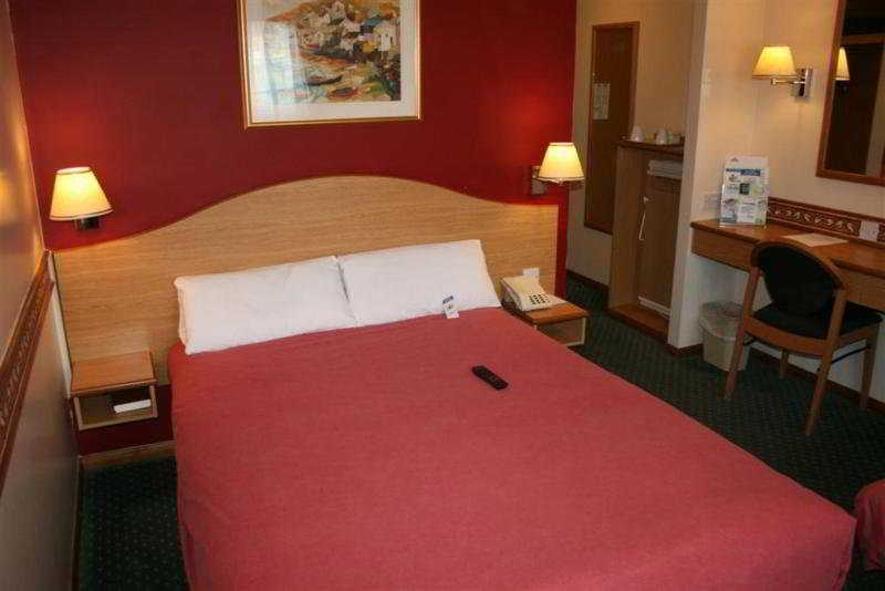 Days Inn By Wyndham Donington Castle Donington Kültér fotó