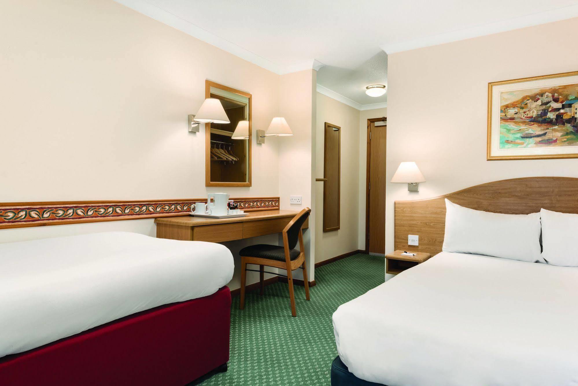 Days Inn By Wyndham Donington Castle Donington Kültér fotó